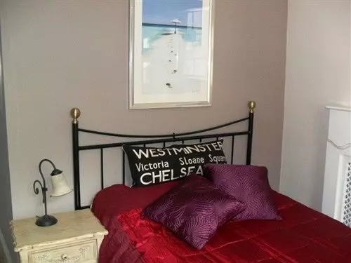 Отель The Tavistock Inn