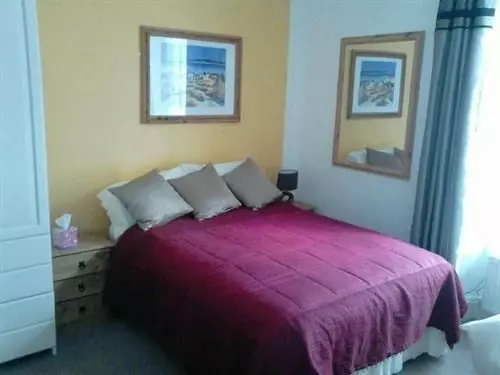 Отель The Tavistock Inn