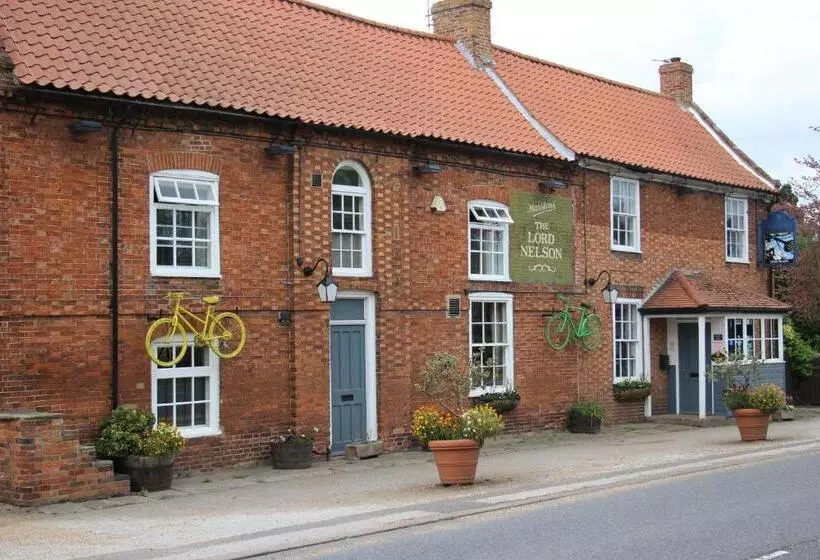 ホテル The Lord Nelson Inn