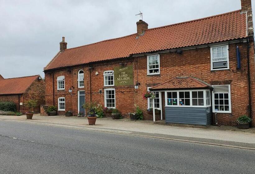 ホテル The Lord Nelson Inn