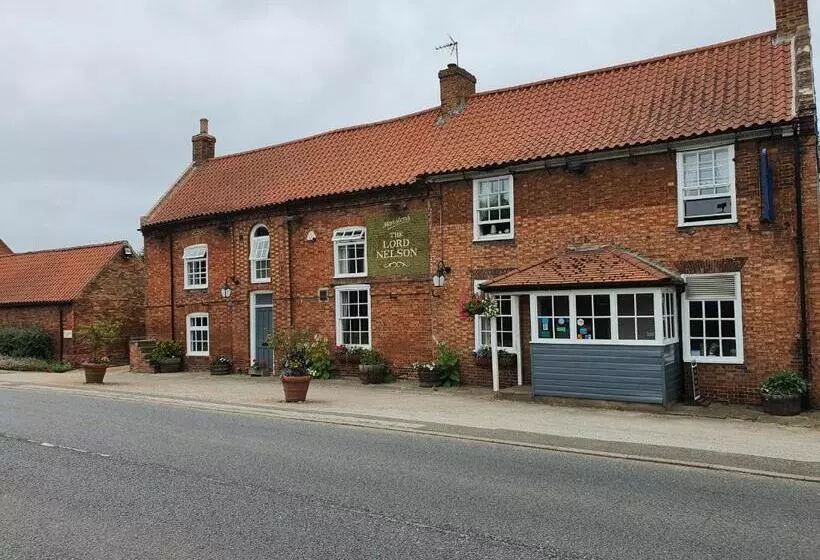 ホテル The Lord Nelson Inn