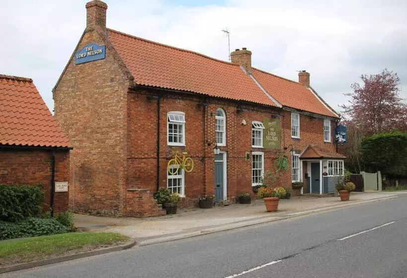 ホテル The Lord Nelson Inn