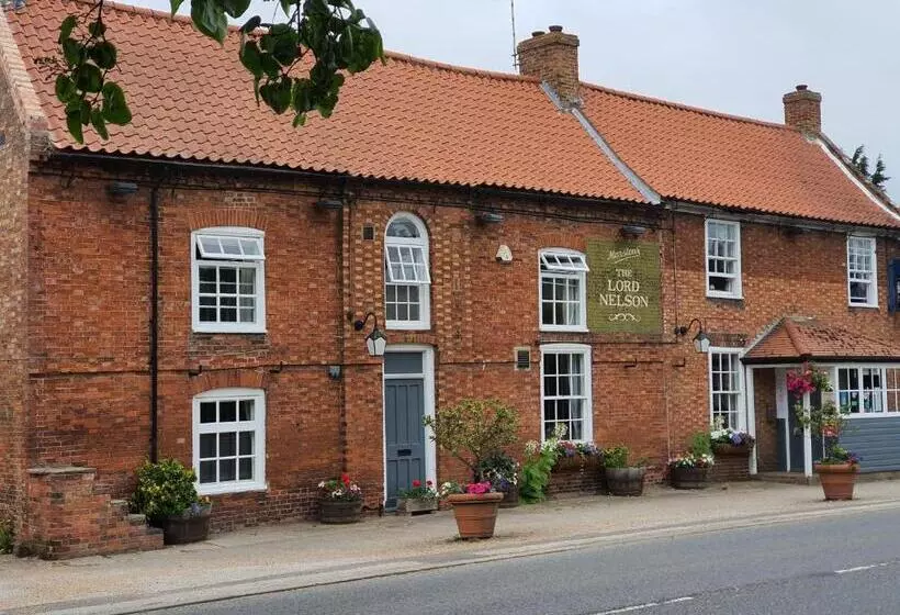 ホテル The Lord Nelson Inn