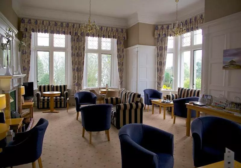 هتل Treloyhan Manor