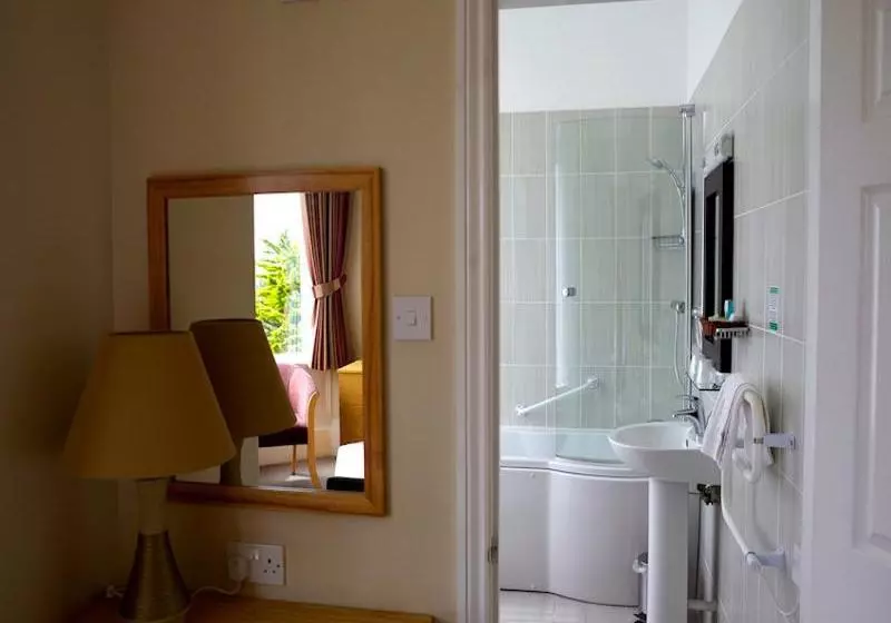 هتل Treloyhan Manor