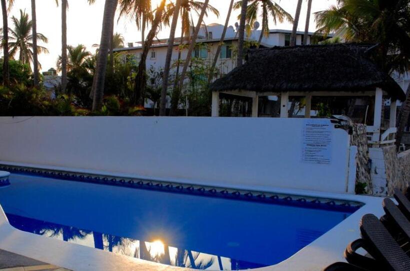 فندق Y Suites Corita