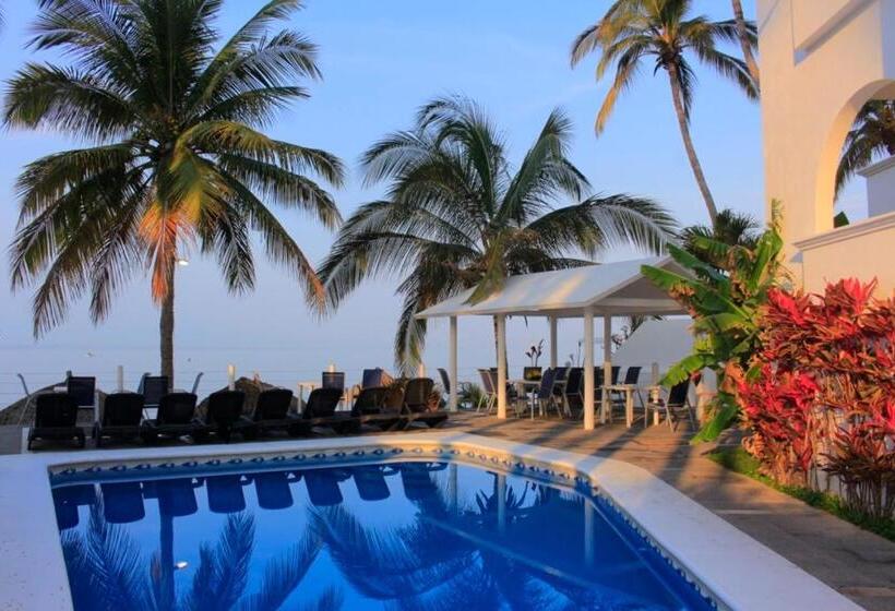 فندق Y Suites Corita