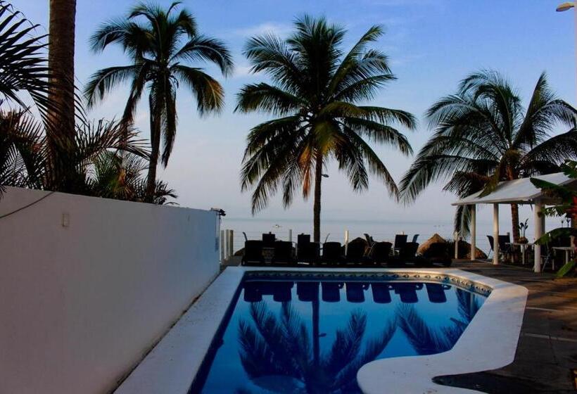 فندق Y Suites Corita