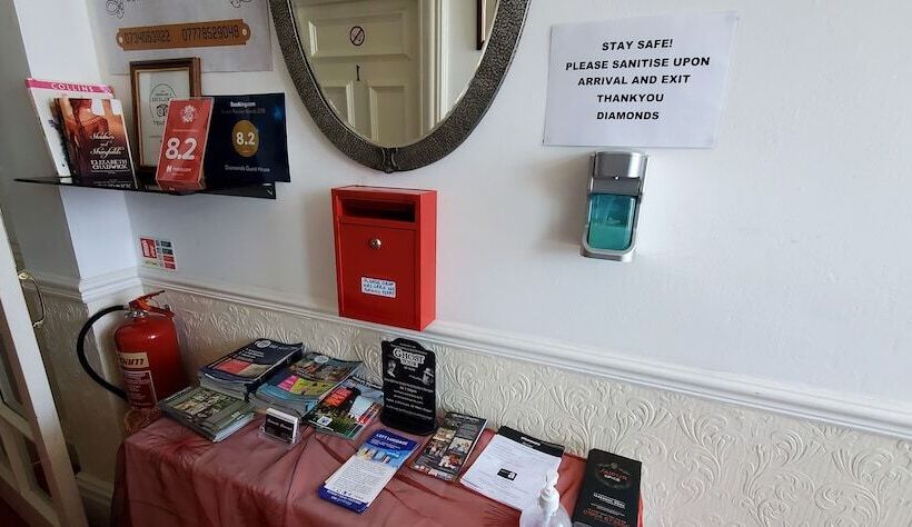 بنسيون Diamonds Guest House