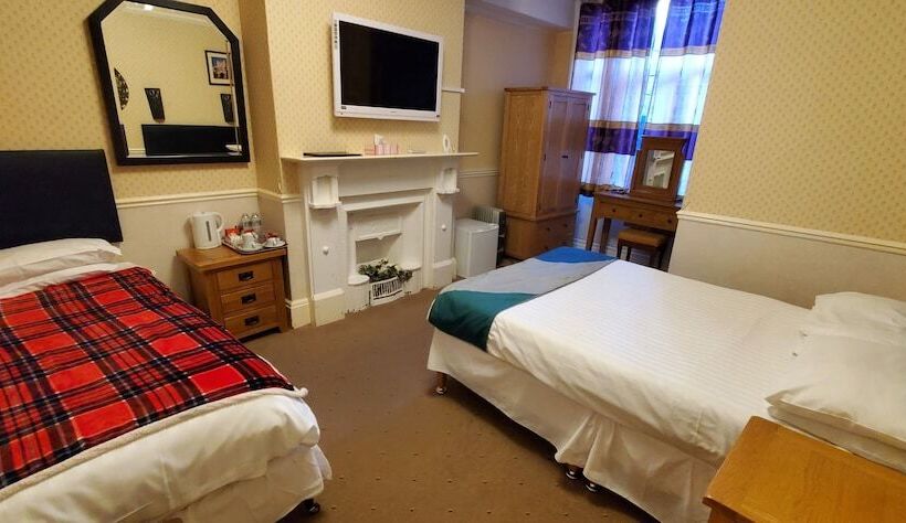 بنسيون Diamonds Guest House