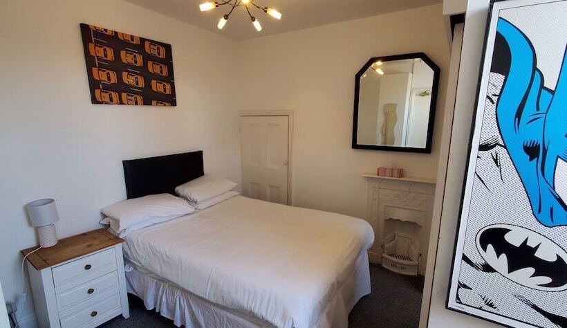 بنسيون Diamonds Guest House