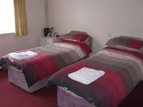 ペンション The Compasses