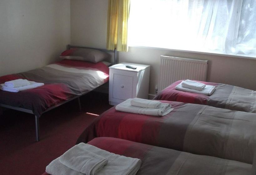 ペンション The Compasses