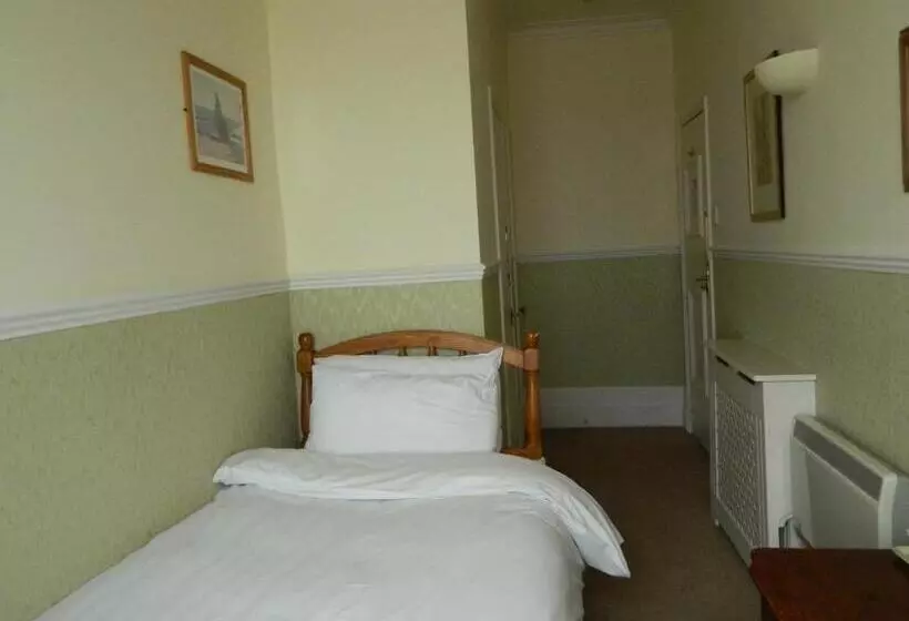 پانسیون The Lindum