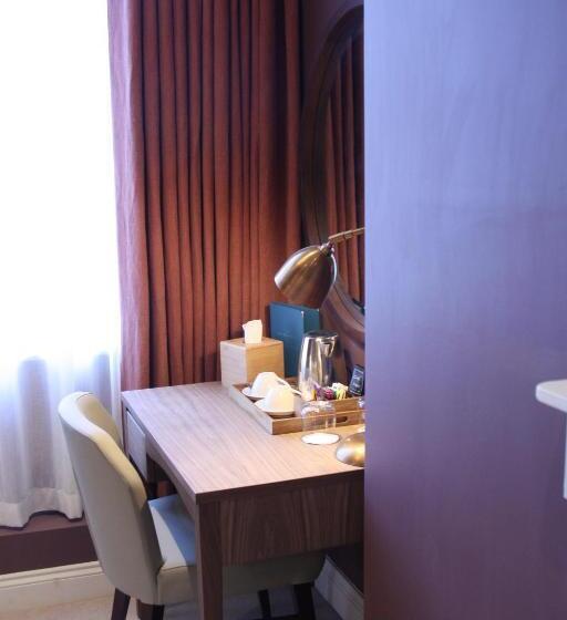 The Bell Hotel, Saxmundham