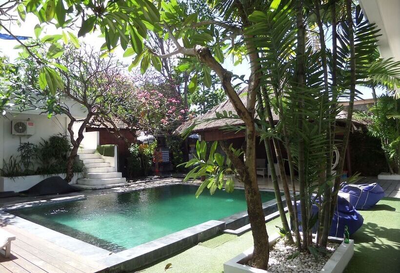 The Island Hotel Bali   Hostel