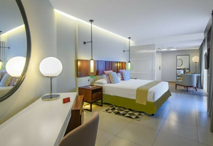 هتل Gran Muthu Habana