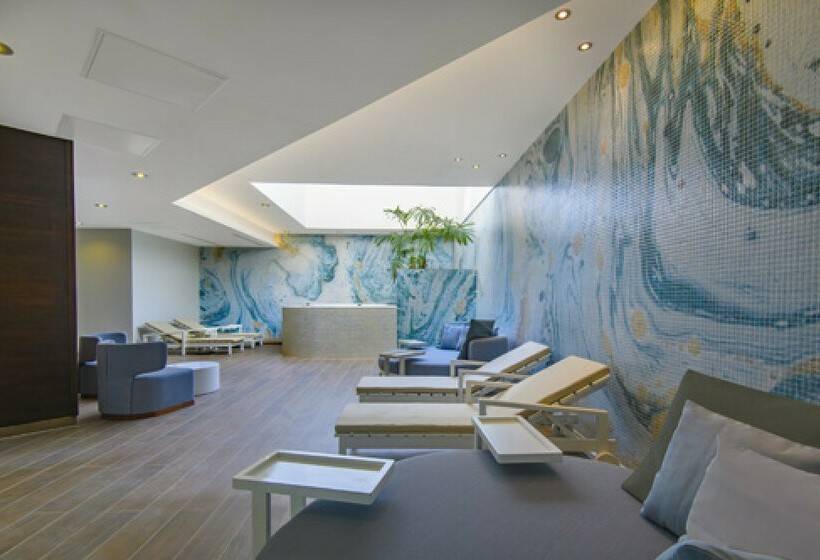 هتل Gran Muthu Habana