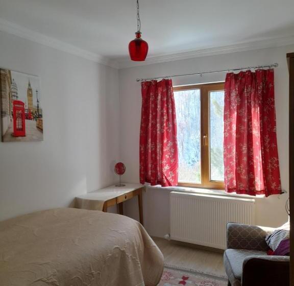 Bed and Breakfast Turkish Retreat