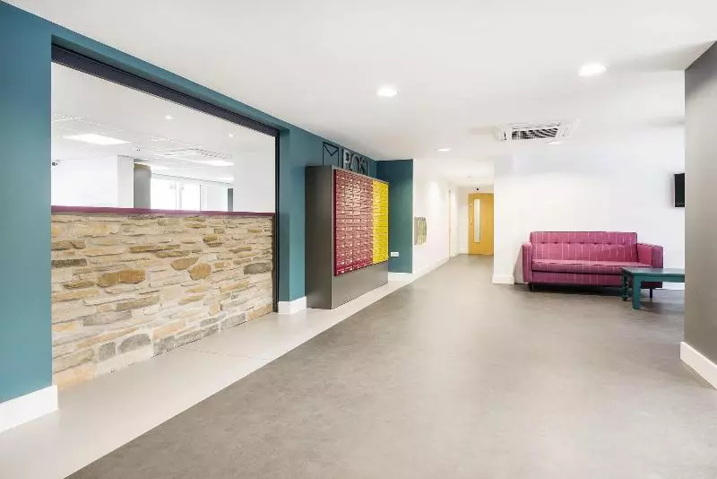 호스텔 Destiny Student Holyrood