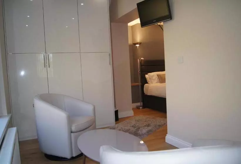 Arfryn House Bed And Breakfast