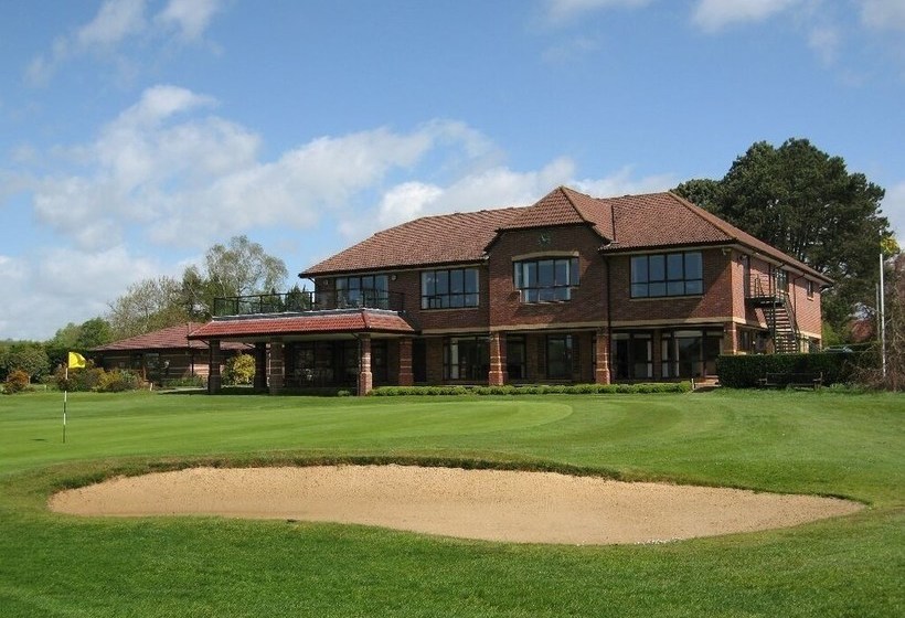 مبيت وإفطار 32 The Green