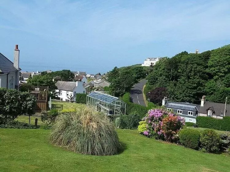 צימר Blinkbonnie Guest House