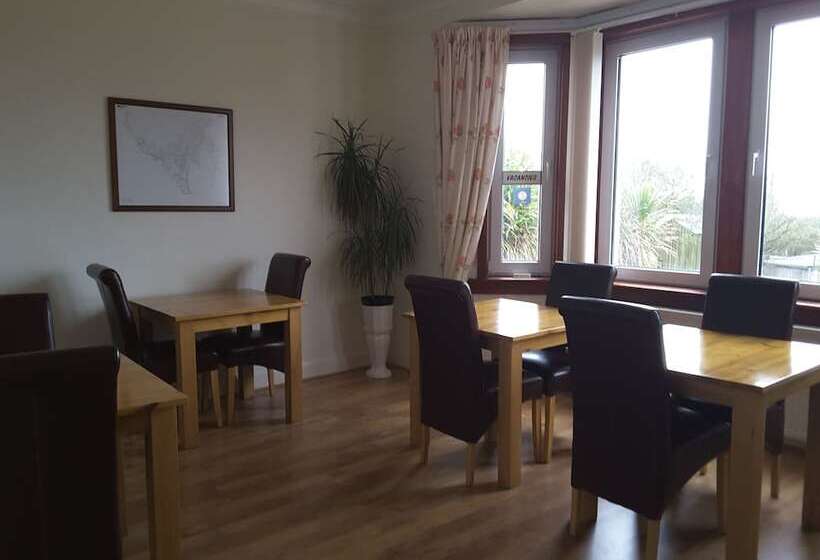 مبيت وإفطار Blinkbonnie Guest House