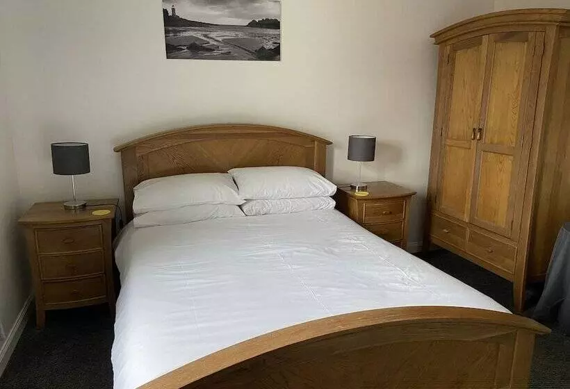 צימר Blinkbonnie Guest House