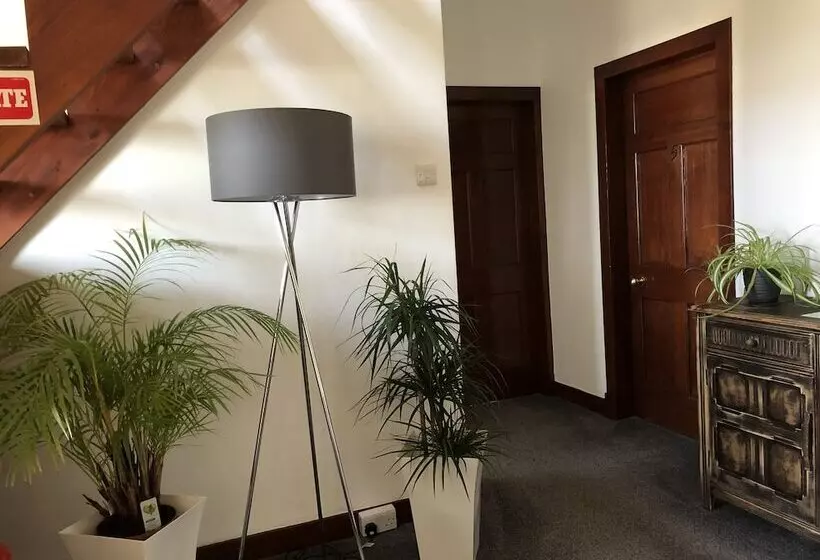 צימר Blinkbonnie Guest House