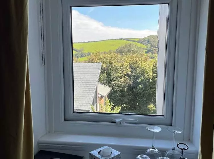 住宿加早餐  Boscastle House