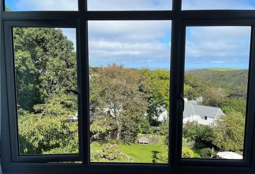 住宿加早餐  Boscastle House