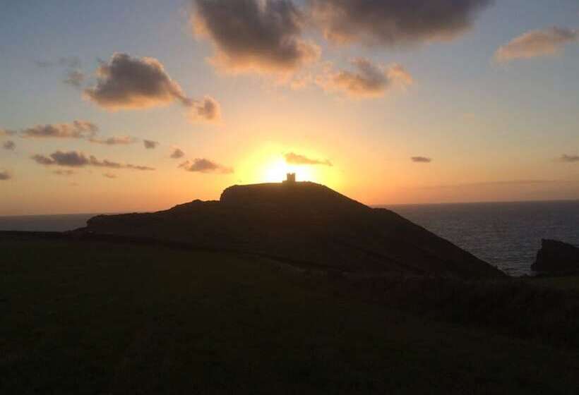 Bed and Breakfast Boscastle House
