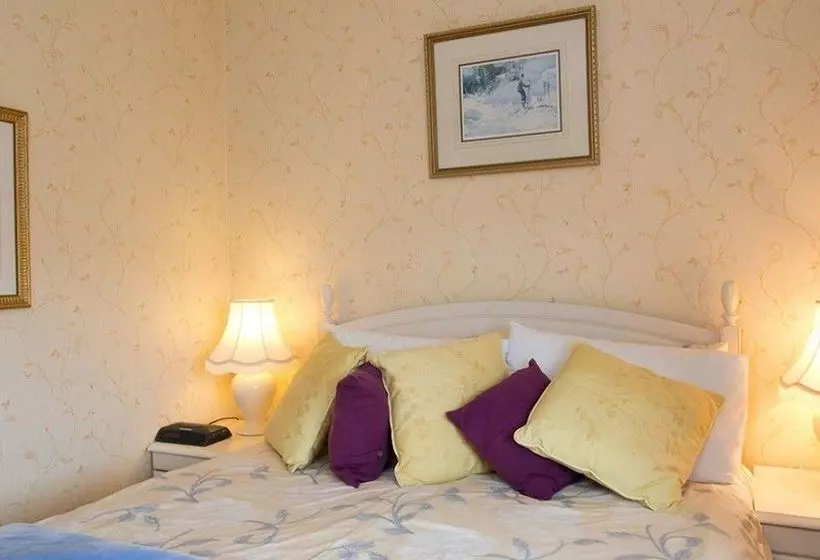 تختخواب و صبحانه Braeside House