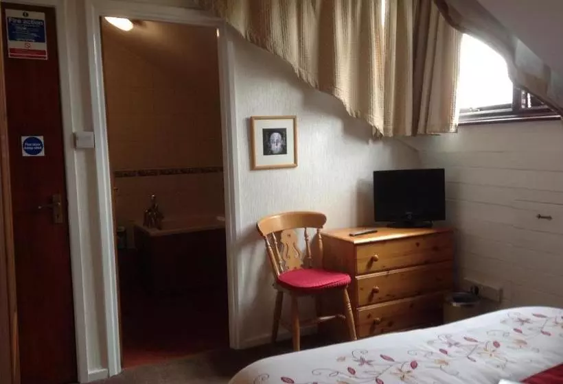 צימר Chelmsford Place Guest House