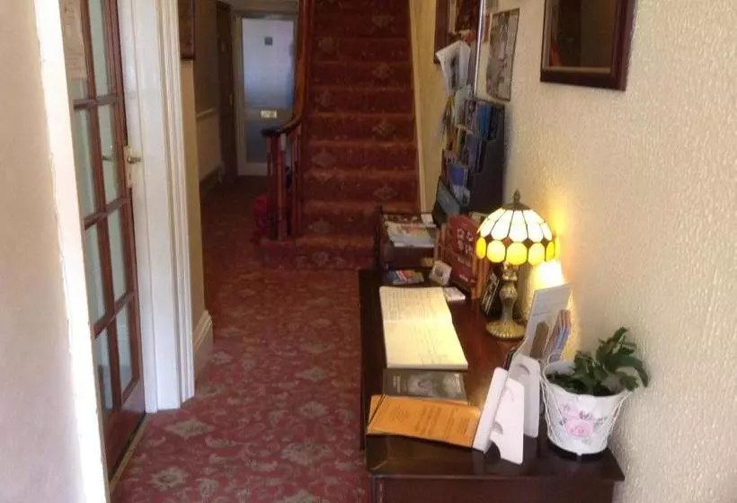 צימר Chelmsford Place Guest House