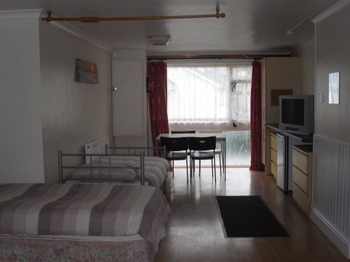 Nocleg ze śniadaniem Llanion Lodge