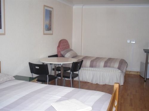 Nocleg ze śniadaniem Llanion Lodge