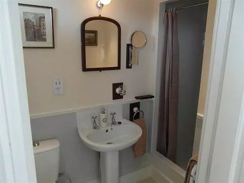 住宿加早餐  Saint Hilda S House