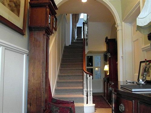 تختخواب و صبحانه Saint Hilda S House