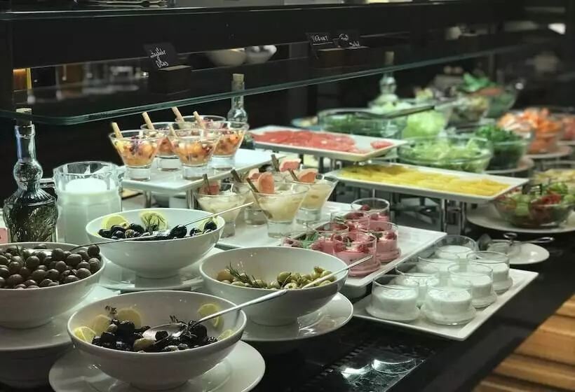 هتل Holiday Inn Bursa City Centre, An Ihg