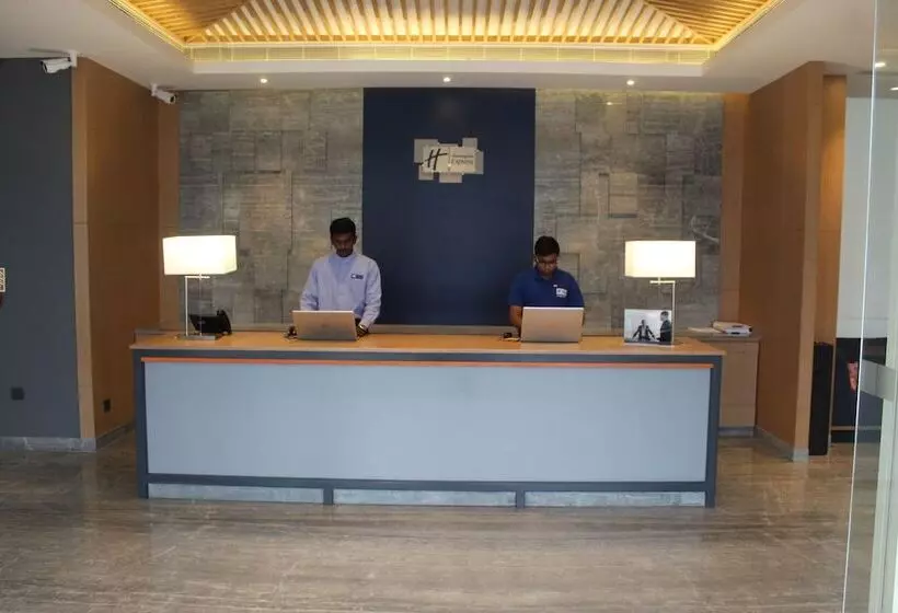 ホテル Holiday Inn Express Chennai Omr Thoraipakkam By Ihg