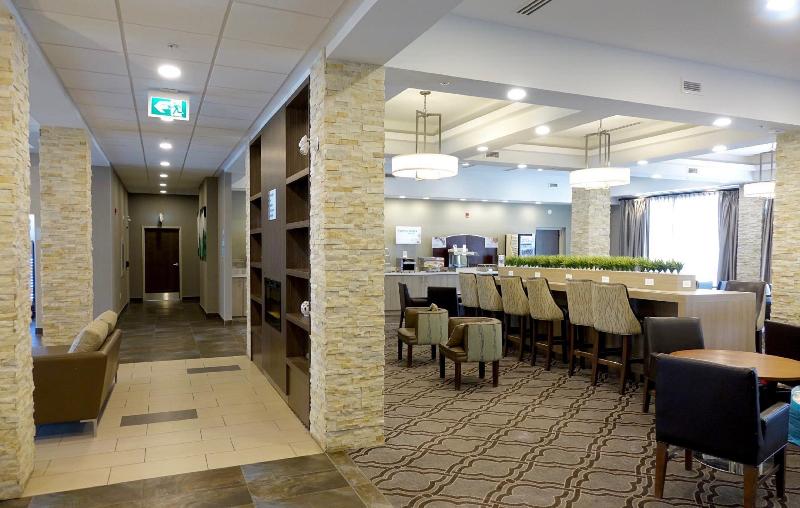 Szálloda Holiday Inn Express & Suites Oshawa Downtown   Toronto Area, An Ihg