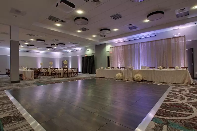 ホテル Holiday Inn & Suites Peoria At Grand Prairie, An Ihg