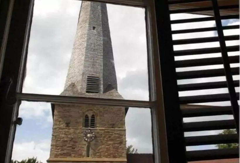 Отель Kings Arms