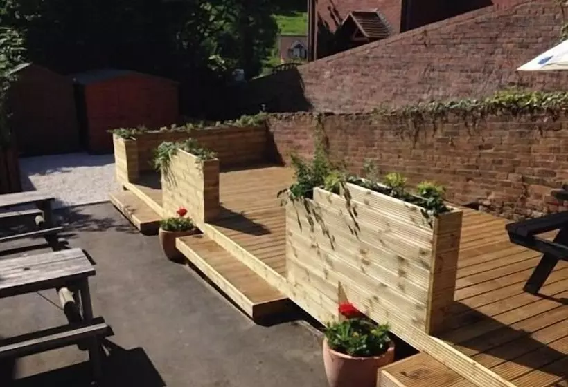 Отель Kings Arms