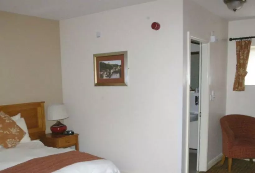 호텔 Old Royal Oak