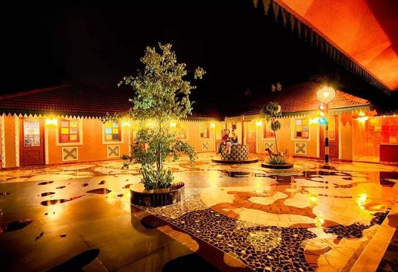 Hotel Regency Lagoon Resort