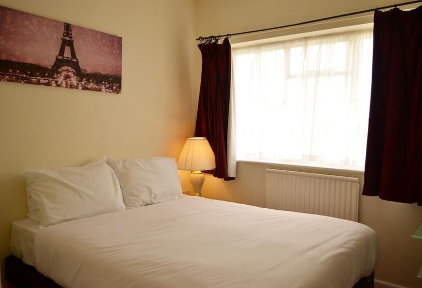 호텔 Sand Bay Holiday Village   Adults Only