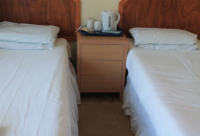 호텔 Sand Bay Holiday Village   Adults Only